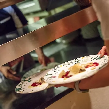 Giggi Tenne 아파트호텔 3*